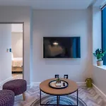 Luxurious One Bed At Foreshore Place