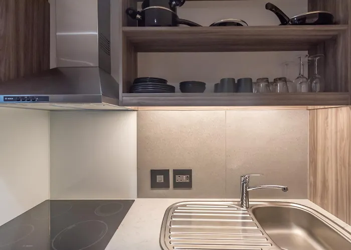 Luxurious One Bed At Foreshore Place