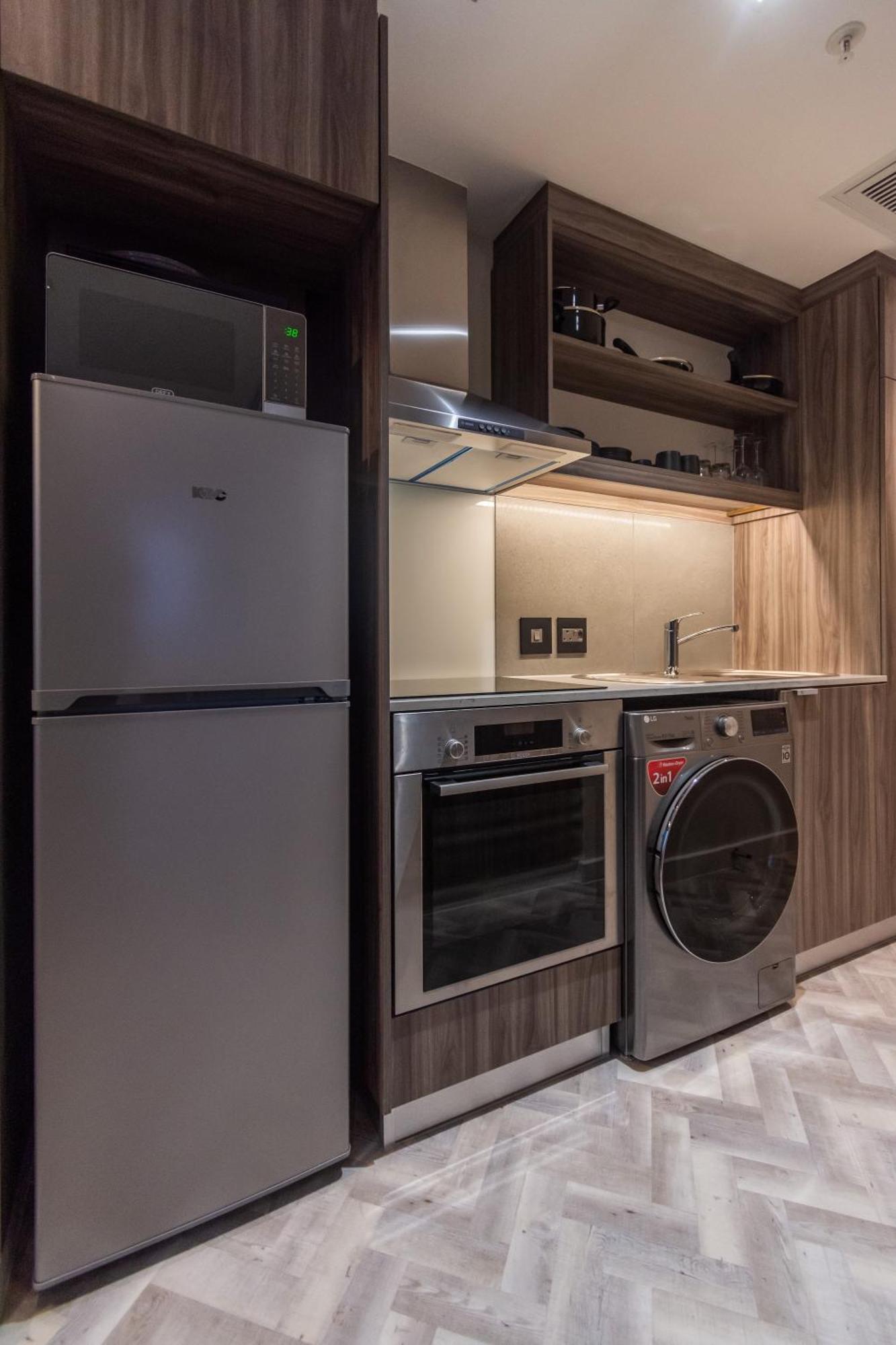 Luxurious One Bed At Foreshore Place