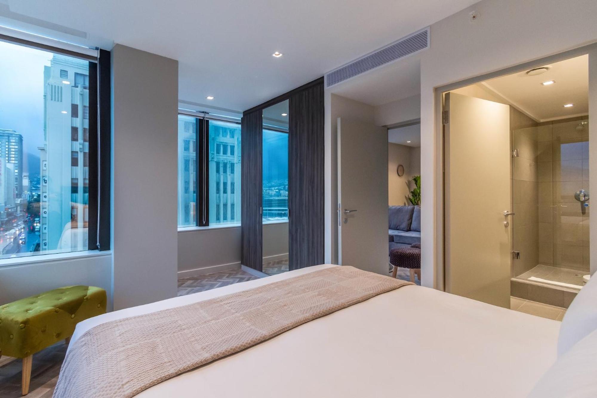 Apartment Luxurious One Bed At Foreshore Place Cape Town